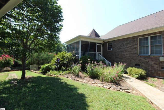 178 Tuscany Lane, Chesnee, SC 29323