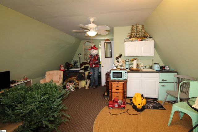 178 Tuscany Lane, Chesnee, SC 29323