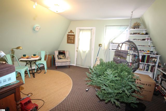 178 Tuscany Lane, Chesnee, SC 29323