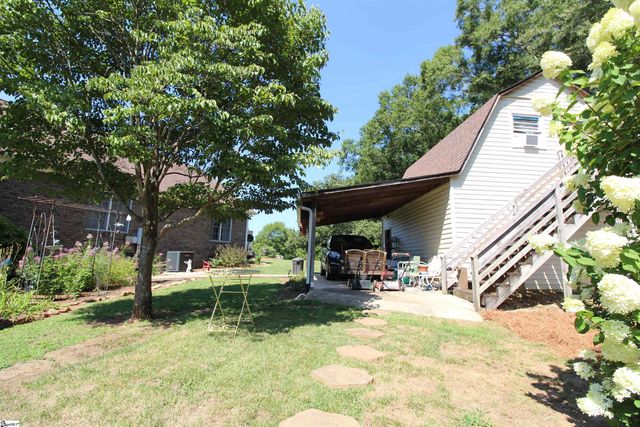 178 Tuscany Lane, Chesnee, SC 29323