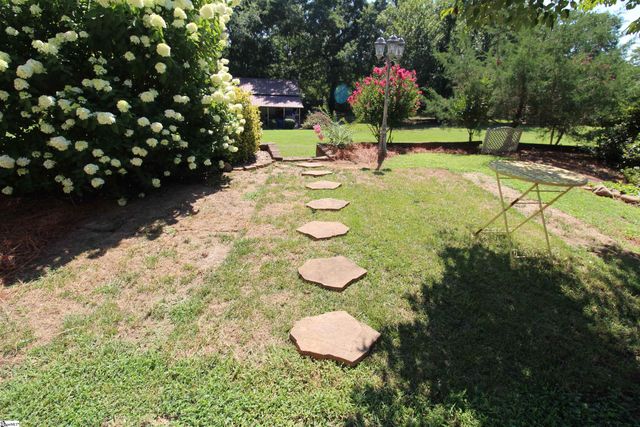 178 Tuscany Lane, Chesnee, SC 29323