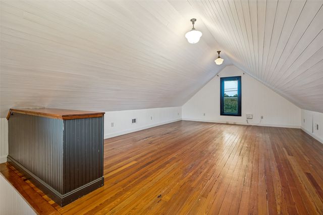 306 Harbin Avenue, Waxahachie, TX 75165