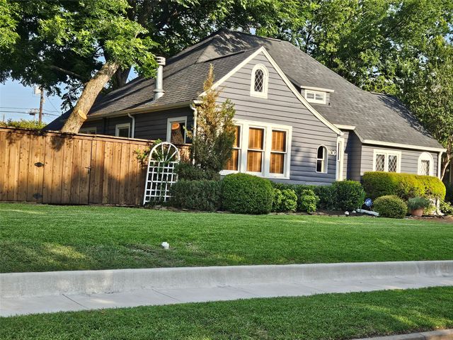 306 Harbin Avenue, Waxahachie, TX 75165