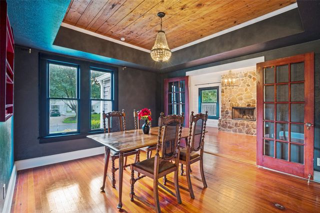 306 Harbin Avenue, Waxahachie, TX 75165