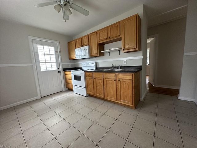 9520 Warwick AVE, Norfolk, VA 23503