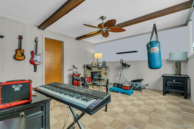 35759 Somerset Street, Westland, MI 48186