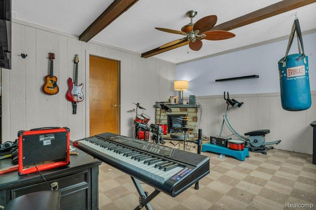 35759 Somerset Street, Westland, MI 48186