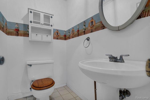 35759 Somerset Street, Westland, MI 48186