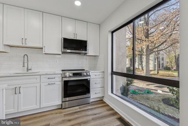 11931 BARREL COOPER CT, Reston, VA 20191