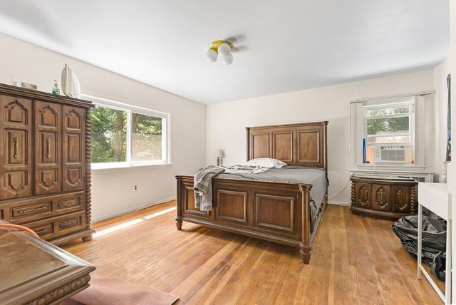 60 Gramercy Avenue, Yonkers, NY 10701