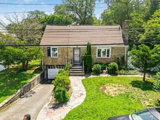 60 Gramercy Avenue, Yonkers, NY 10701