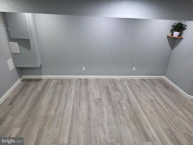 1403 DELVALE AVE, Dundalk, MD 21222