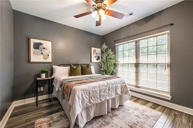 5 Bere Circle, Bella Vista, AR 72714