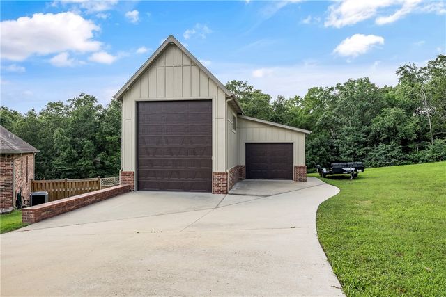 5 Bere Circle, Bella Vista, AR 72714