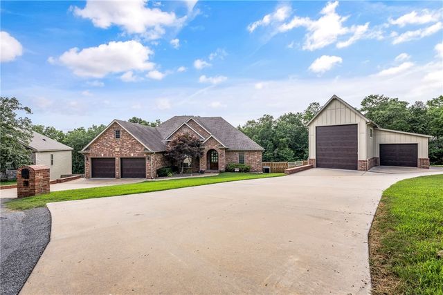 5 Bere Circle, Bella Vista, AR 72714
