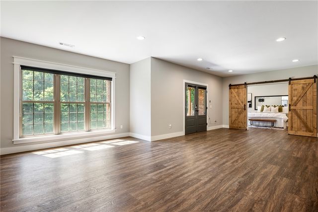 5 Bere Circle, Bella Vista, AR 72714
