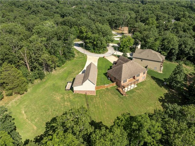 5 Bere Circle, Bella Vista, AR 72714