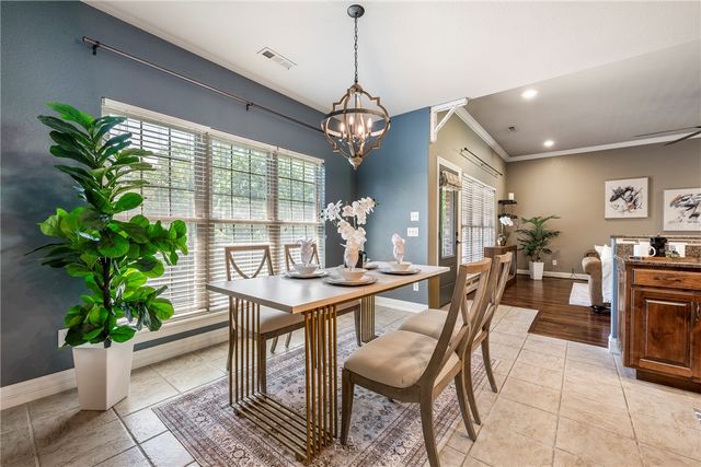 5 Bere Circle, Bella Vista, AR 72714