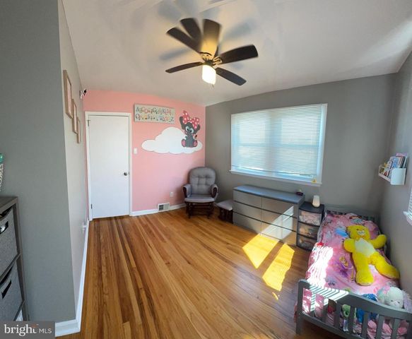 509 EXTON RD, Hatboro, PA 19040