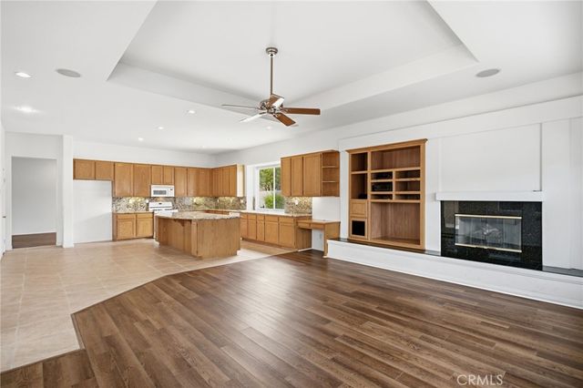 42144 Santa Fe Trail, Murrieta, CA 92562