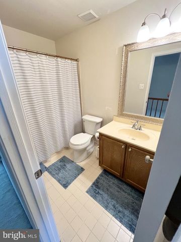 5929 WILD BROOK CT, Centreville, VA 20121