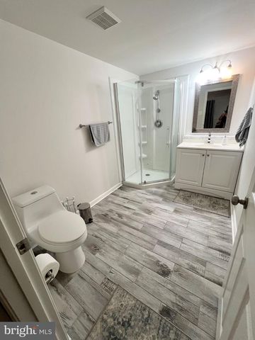 5929 WILD BROOK CT, Centreville, VA 20121