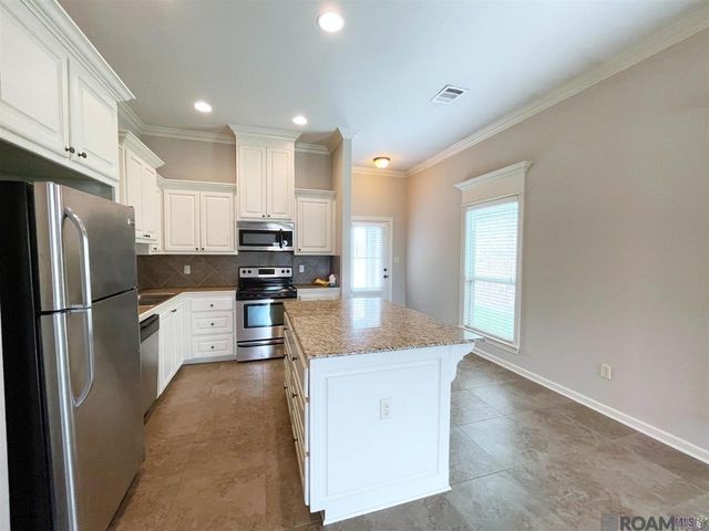 1695 El Tigre Dr, St Gabriel, LA 70776