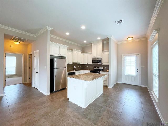 1695 El Tigre Dr, St Gabriel, LA 70776