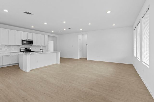 750 Bobby Lou LN, Copperas Cove, TX 76522