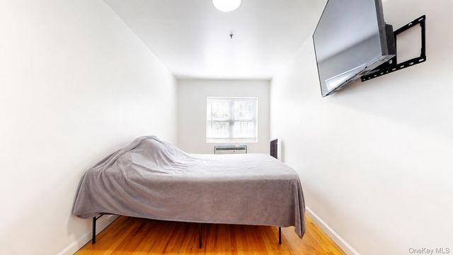 35-13 109th Street, Corona, NY 11368