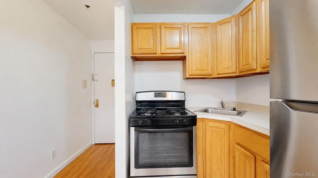 35-13 109th Street, Corona, NY 11368
