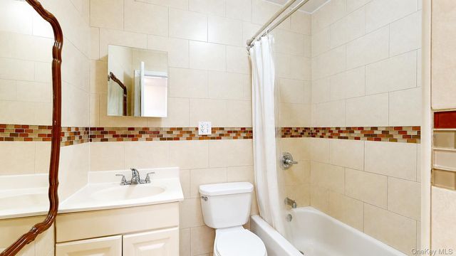 35-13 109th Street, Corona, NY 11368