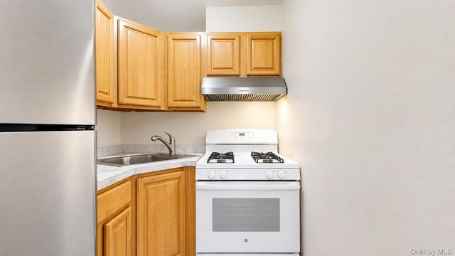 35-13 109th Street, Corona, NY 11368