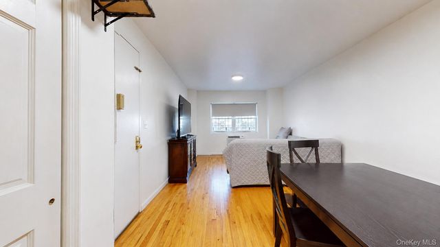 35-13 109th Street, Corona, NY 11368