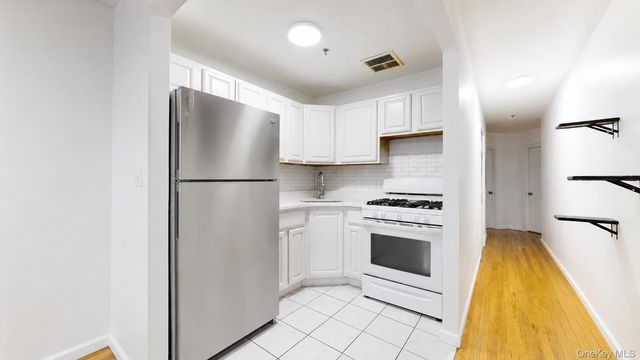 35-13 109th Street, Corona, NY 11368
