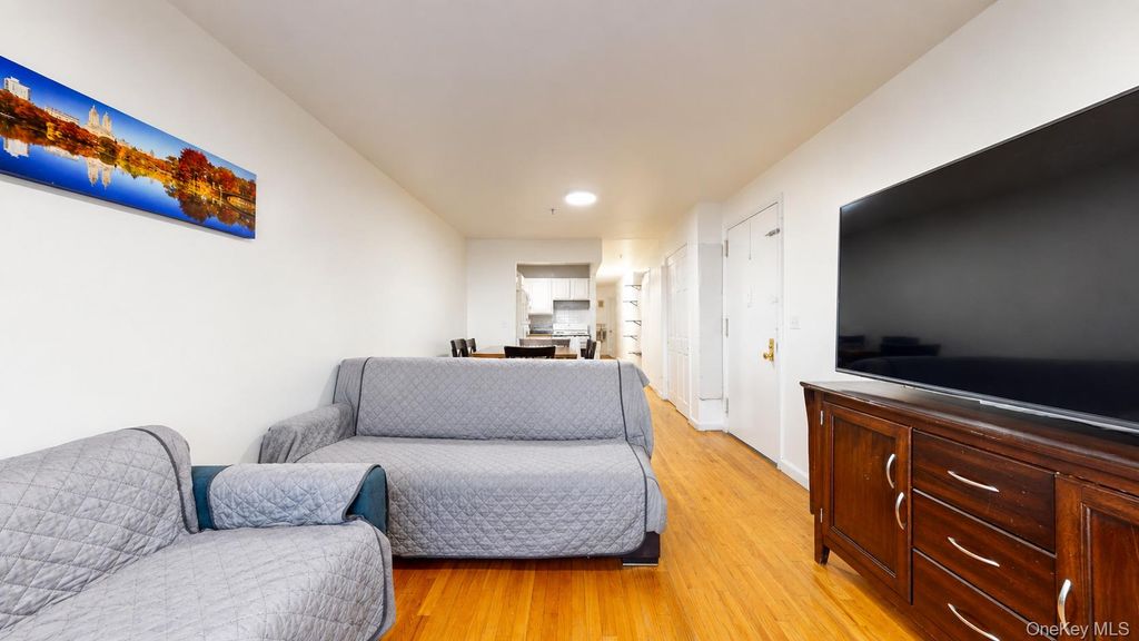 35-13 109th Street, Corona, NY 11368 — photo 3