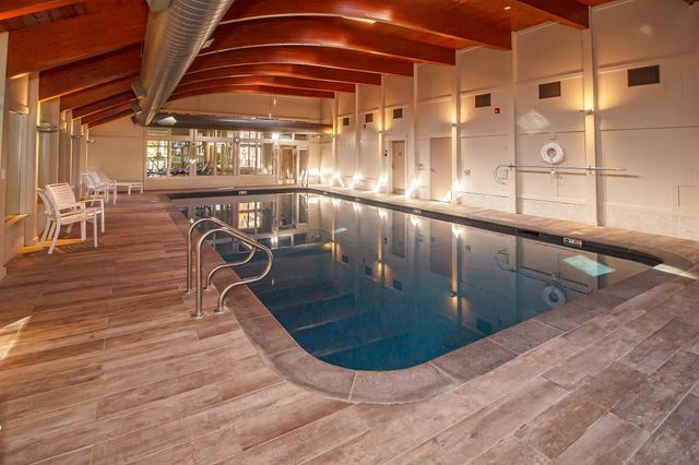 4 L Trailside Village Way H34, Dover, VT 05356