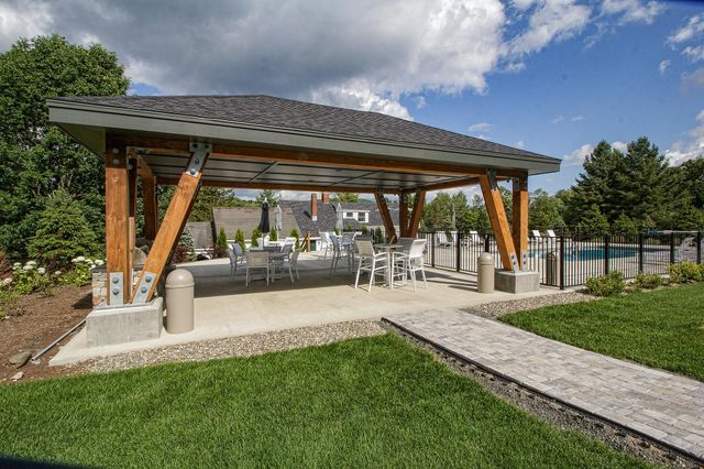 4 L Trailside Village Way H34, Dover, VT 05356