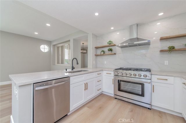 27 Monte Carlo, Irvine, CA 92614