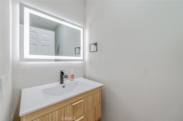 27 Monte Carlo, Irvine, CA 92614
