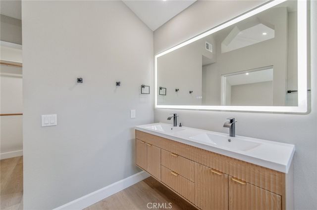27 Monte Carlo, Irvine, CA 92614