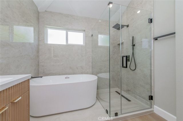 27 Monte Carlo, Irvine, CA 92614