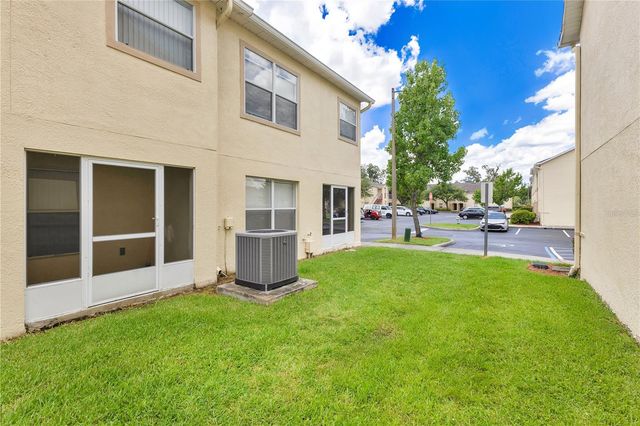 2855 CLUB CORTILE CIRCLE, Kissimmee, FL 34746