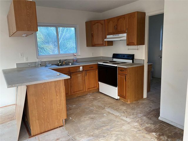 7820 MIDNIGHT PASS, Sarasota, FL 34242