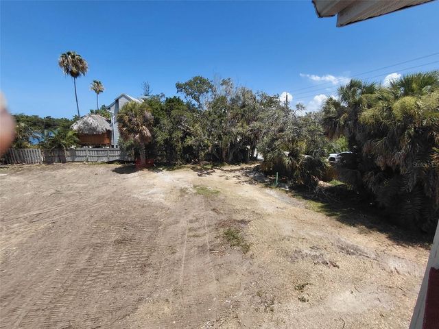 7820 MIDNIGHT PASS, Sarasota, FL 34242