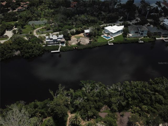 7820 MIDNIGHT PASS, Sarasota, FL 34242