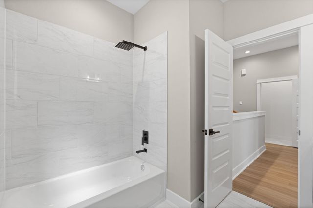 5815 Highland Sun Lane, Houston, TX 77091