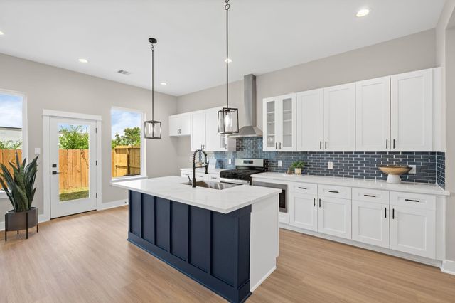 5815 Highland Sun Lane, Houston, TX 77091