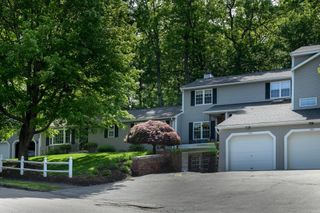 102 Torrey Lane Ext 102, Holden, MA 01520