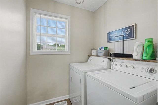 124 Chrissy Dr, Temple, GA 30179